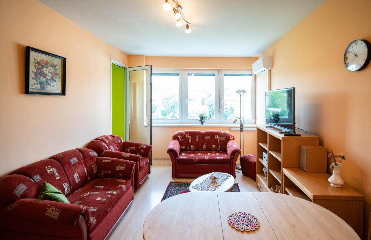 Free Parking Amphitheater Apartment - Wifi, Ac, Tv Budapeste Exterior foto